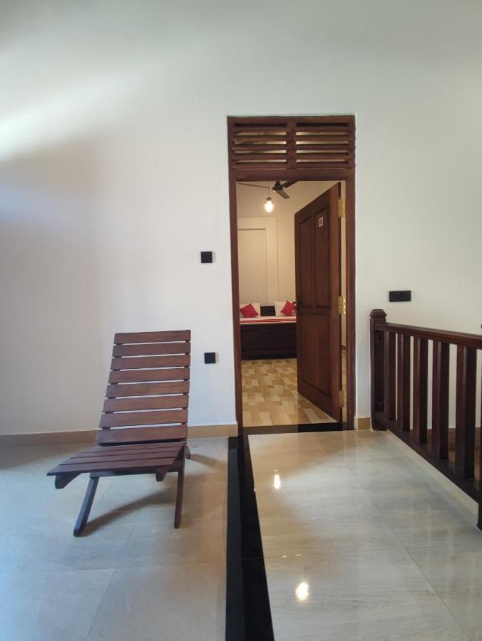 Sara Place Tangalle Esterno foto