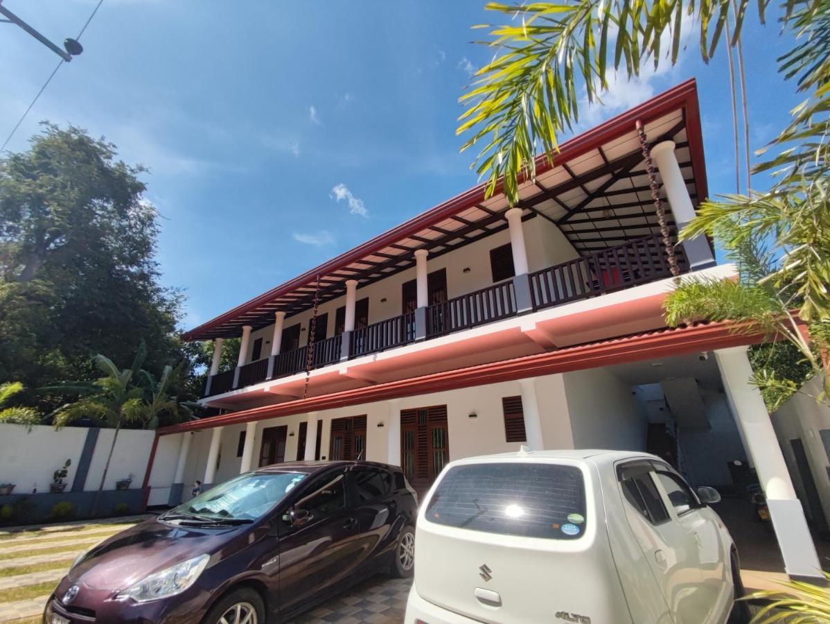 Sara Place Tangalle Esterno foto